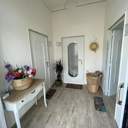 דירה Bamboo House פולינאנו א מארה