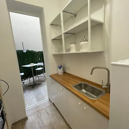 Bamboo House דירה